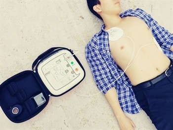 Defibrilator iPAD CU-SP1